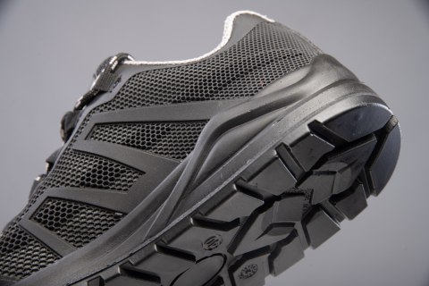 PÓŁBUT MXP AIR CZARNY S1P ESD