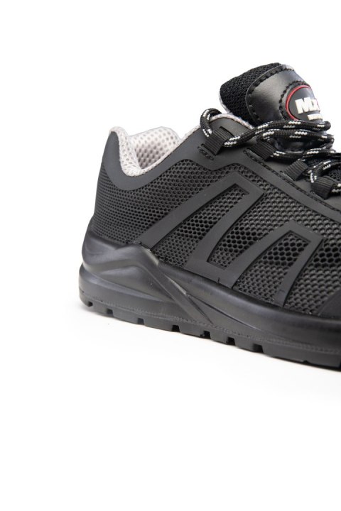 PÓŁBUT MXP AIR CZARNY S1